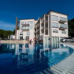 Hotel - & Restaurant Premantura