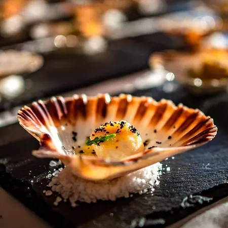 - & Restaurant 4* 普莱曼图拉