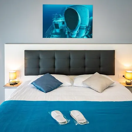 Hotel - & Restaurant