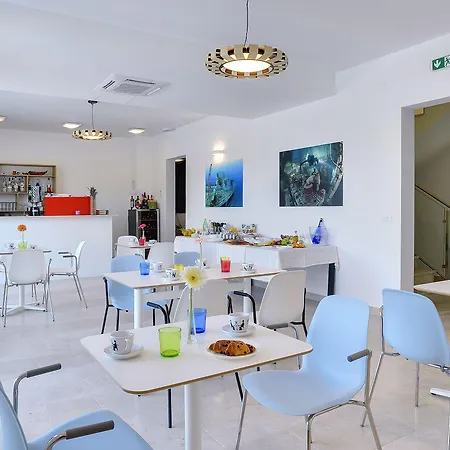 酒店 - & Restaurant 普莱曼图拉