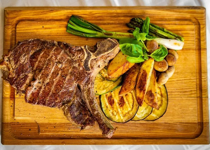 - & Restaurant Premantura